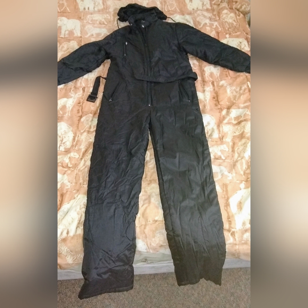 Unisex Small Adult Black Snowsuit by 29 Broadway